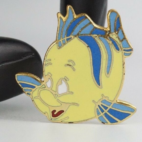Disney Ariel Little Mermaid Flounder Fish Pin - Picture 1 of 2